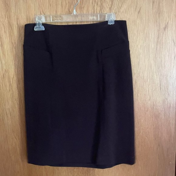 Two skirts in brown and black size 8 petite - Picture 4 of 6